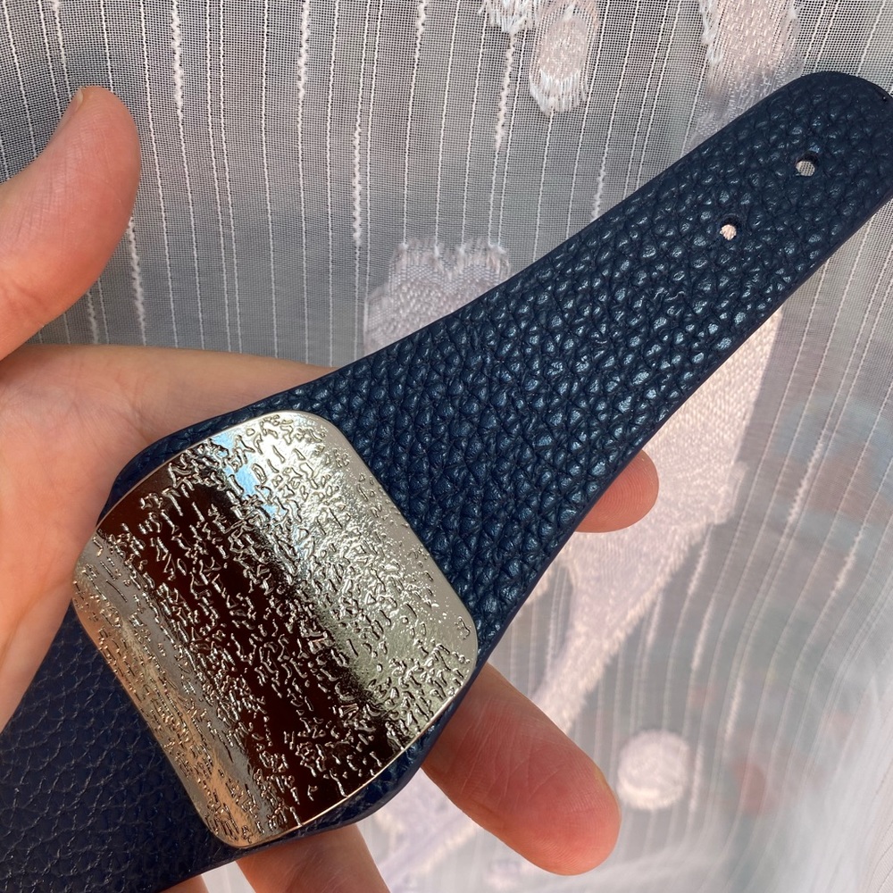 Wide blue leather wrist bracelet - Picture 5 of 5